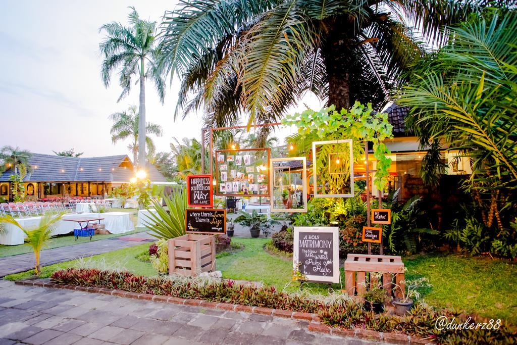 Tasneem Hotel Malioboro Jogjacarta Exterior foto